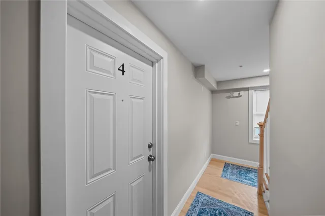 $1,750 | 16 Brinley Street, Unit 4, Newport, RI 02840