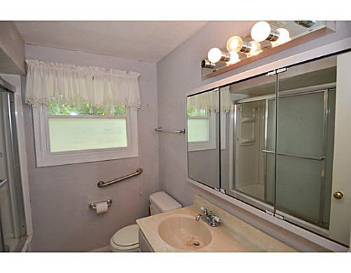 2706 York Road South Bend, IN 46614 - Photo 5 of 13 Gallery Image 5