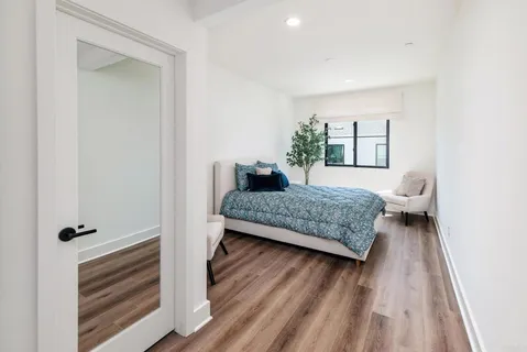 $1,495,000 | 1105 Catania Court, Unit 203, Encinitas, CA 92024