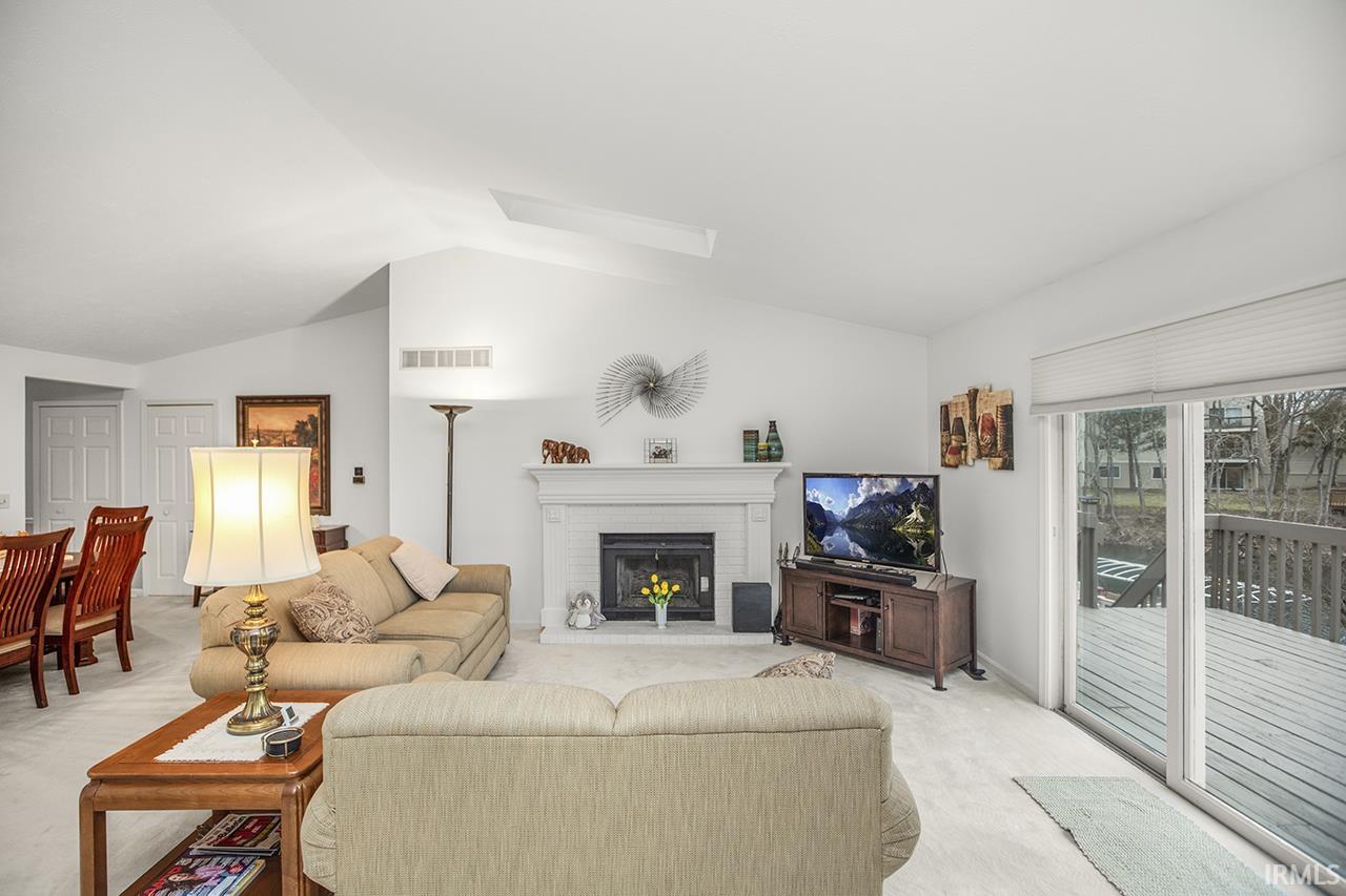 620 Rivers Edge Court Mishawaka, IN 46544 - Photo 6 of 27