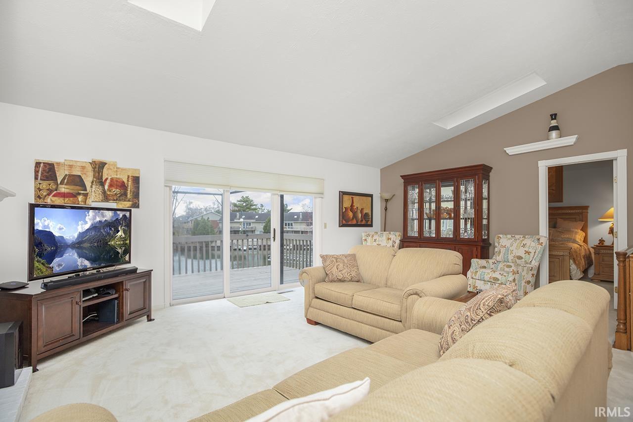 620 Rivers Edge Court Mishawaka, IN 46544 - Photo 7 of 27