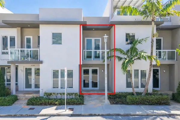 $710,000 | 10502 Northwest 66th Street, Doral, FL 33178