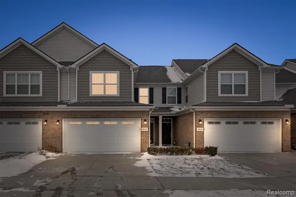 $2,300 | 8832 Pioneer Street, Washington, MI 48094