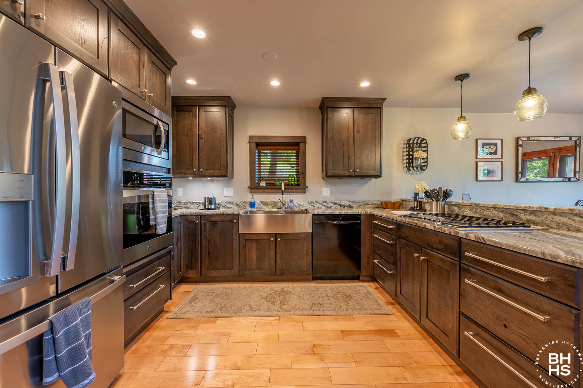 220 Riverside Drive Saranac Lake, NY 12983 - Photo 4 of 38