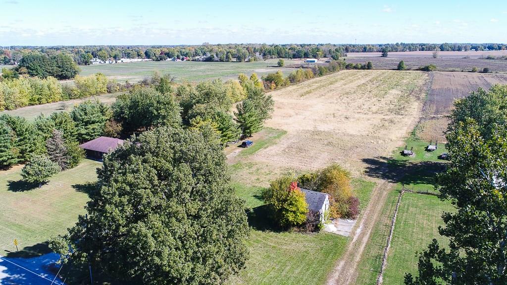 23055 Mule Barn Road Sheridan, IN 46069 - Photo 3 of 21