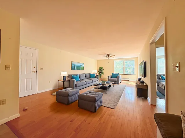 $1,875 | 80 Main Street, Unit 302, Ossipee, NH 03814