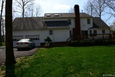 2411 Castle Hill Road Midlothian, VA 23113 - Photo 5 of 19 Rear Elevation
