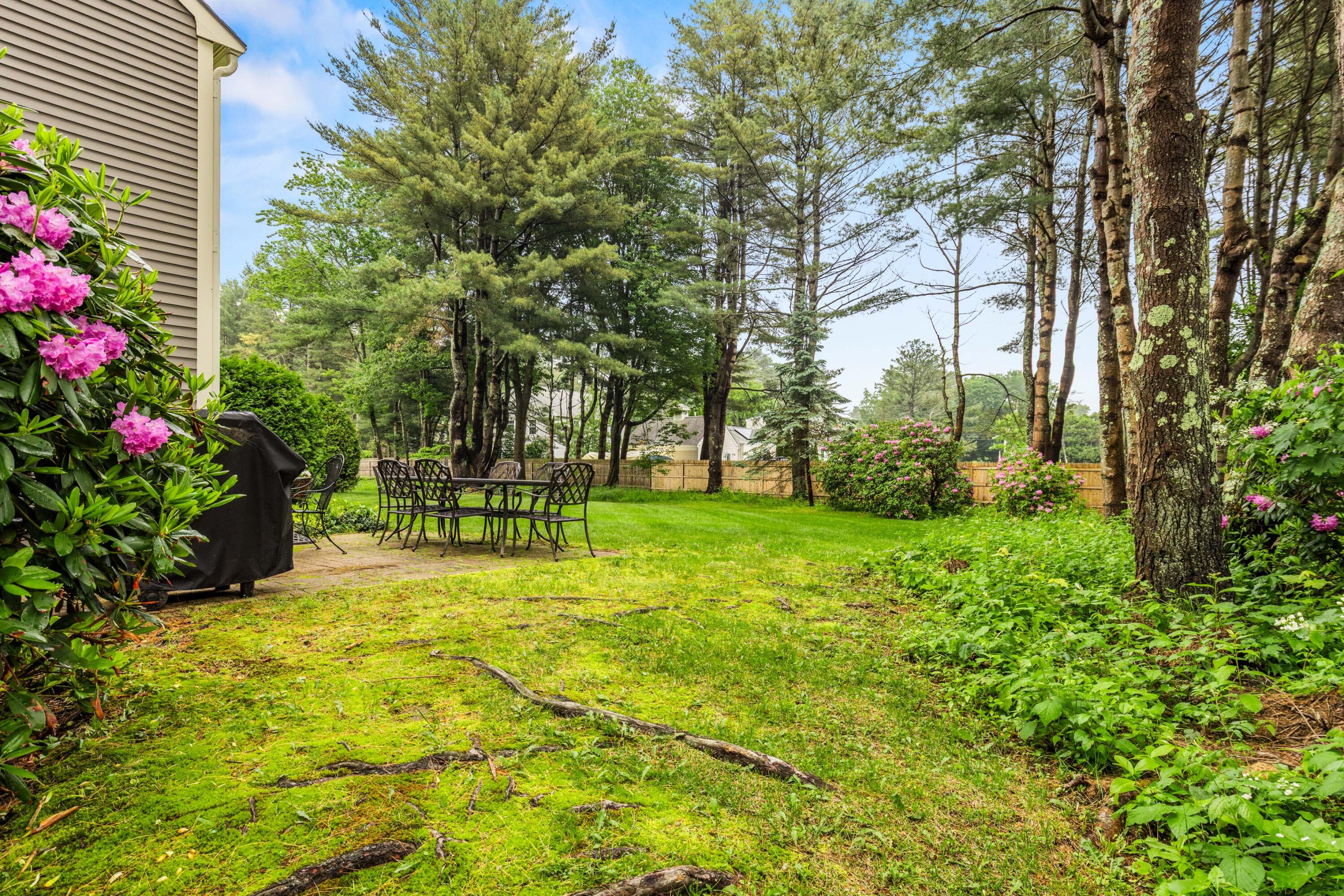 12 Foreside Common Road, Unit 12 Falmouth, ME 04105 - Photo 3 of 43 12 Foreside Common Rd Exteriors-12