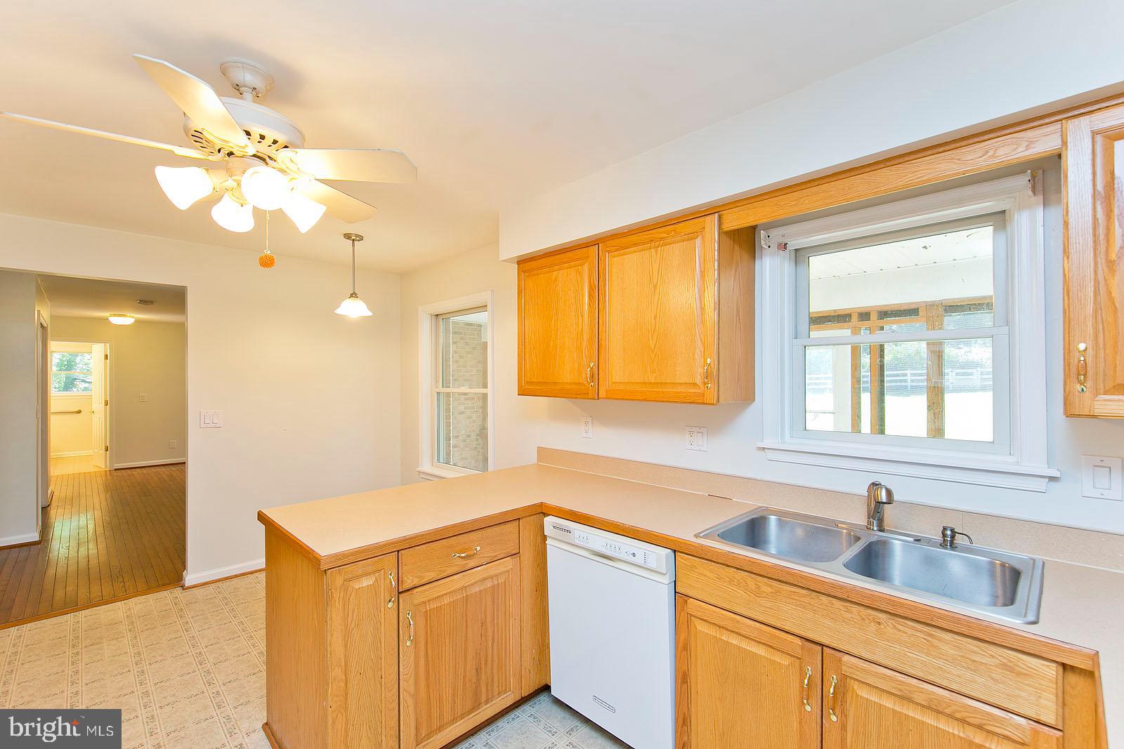 228 Good Shepherd Road Bluemont, VA 20135 - Photo 16 of 41