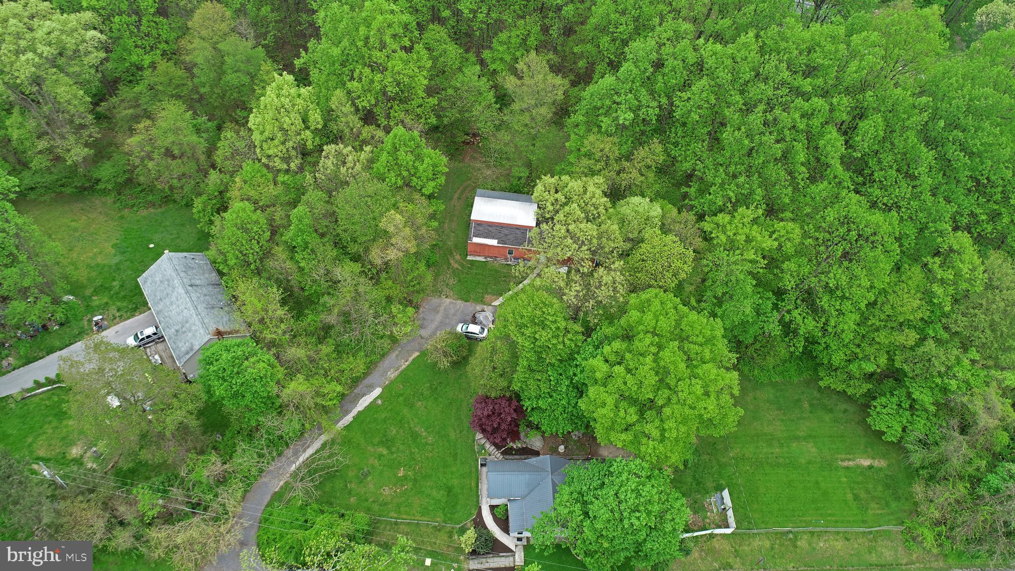 2459 County Line Road York Springs, PA 17372 - Photo 10 of 21 Gallery Image 10