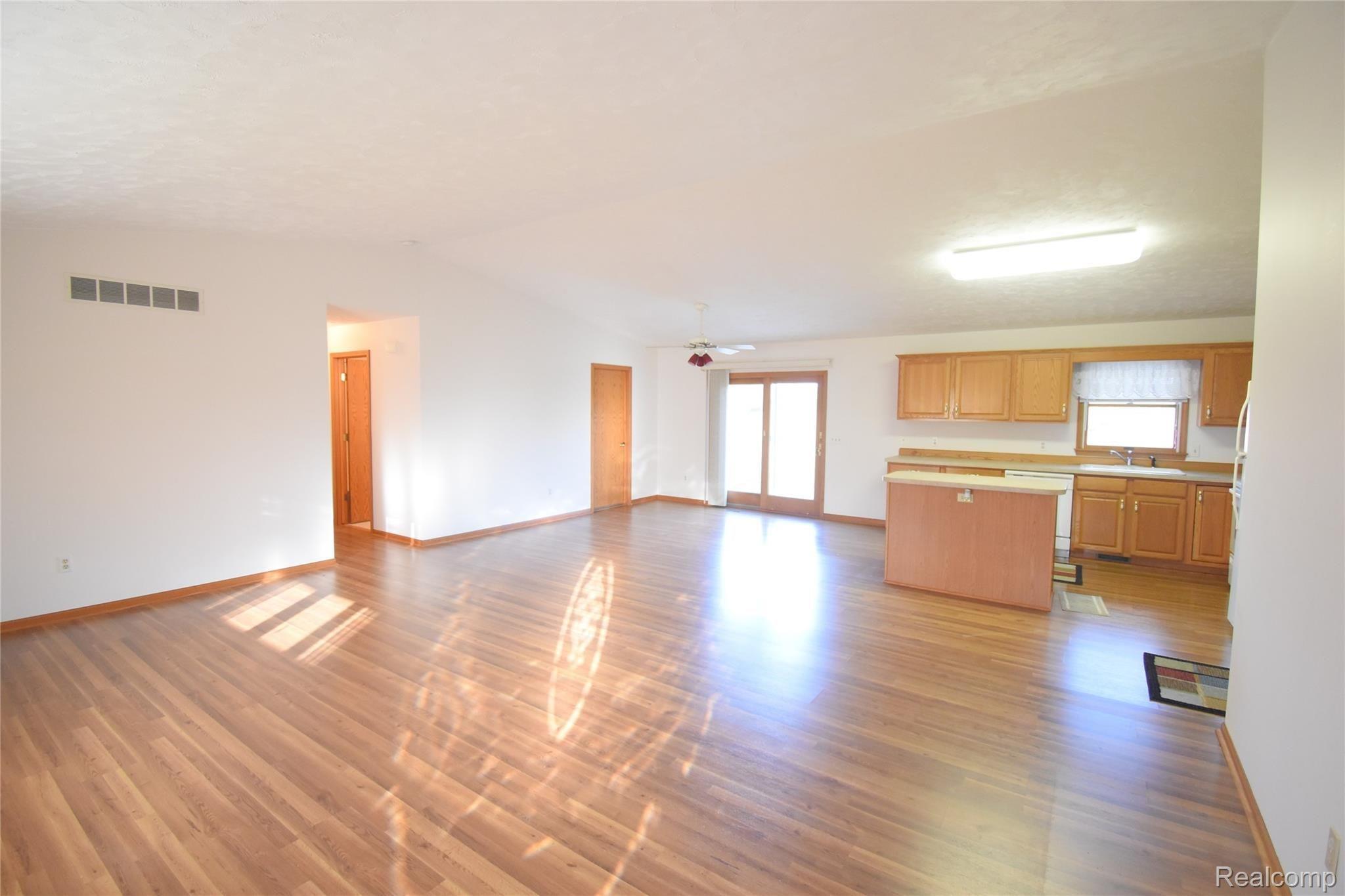 4175 South Reed Road Durand, MI 48429 - Photo 3 of 31 2.JPG
