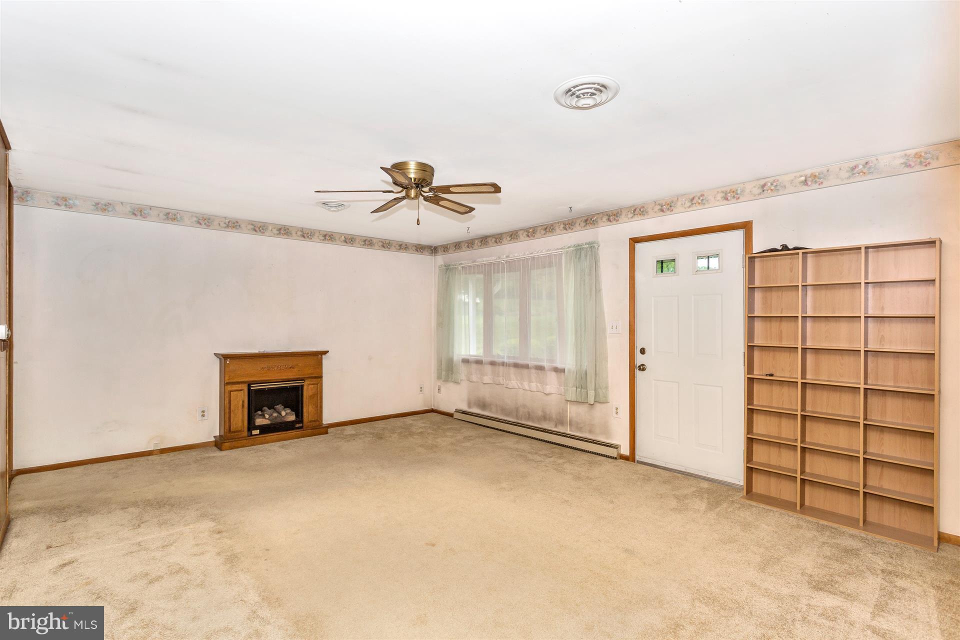 9532 Liberty Road Frederick, MD 21701 - Photo 21 of 21 Living Room