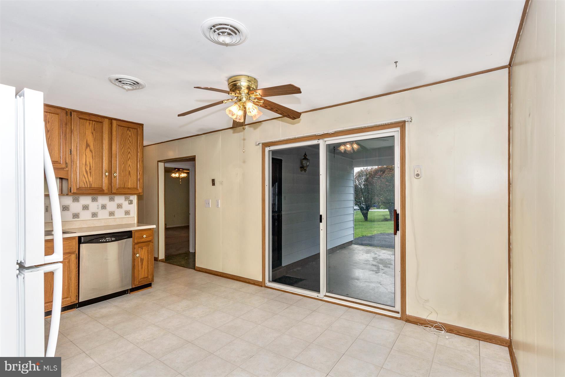 9532 Liberty Road Frederick, MD 21701 - Photo 10 of 21 Kitchen