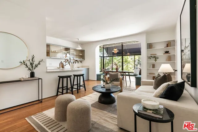 $975,000 | 643 Bay Street, Santa Monica, CA 90405