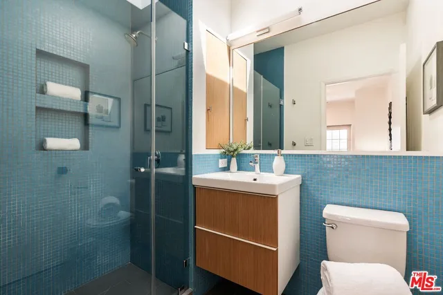 $975,000 | 643 Bay Street, Santa Monica, CA 90405