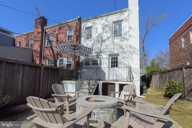 $800,000 | 119 East Linden Street, Alexandria, VA 22301