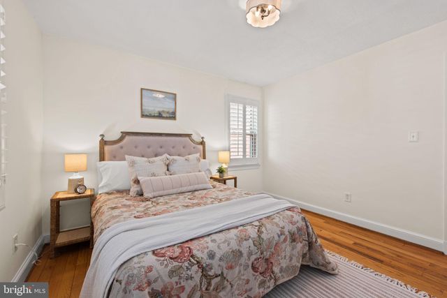 $800,000 | 119 East Linden Street, Alexandria, VA 22301