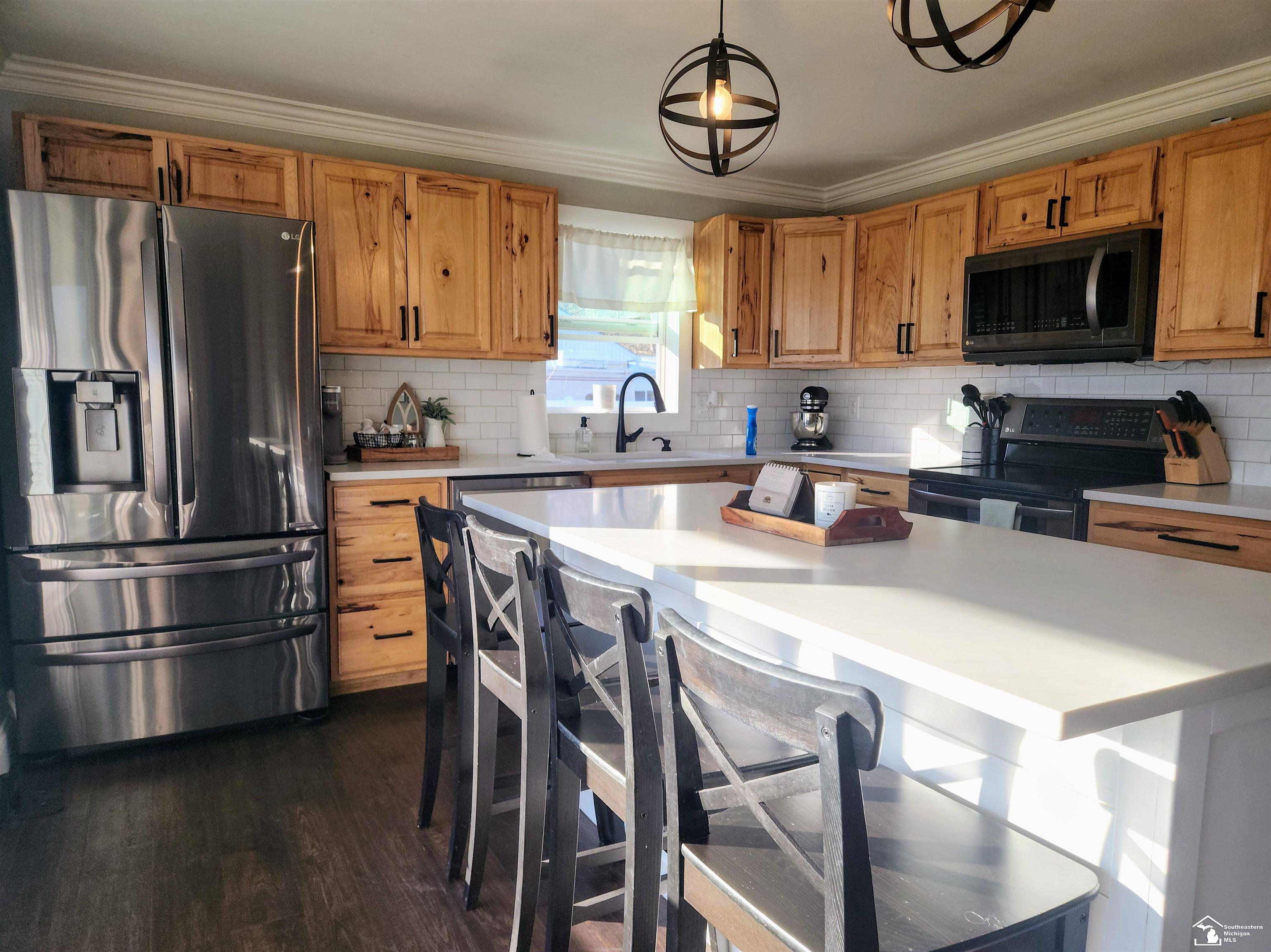 5862 South Custer Road Monroe, MI 48161 - Photo 8 of 40