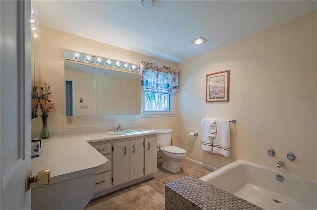 539 Brigich Road Canonsburg, PA 15317 - Photo 16 of 25 Gallery Image 16