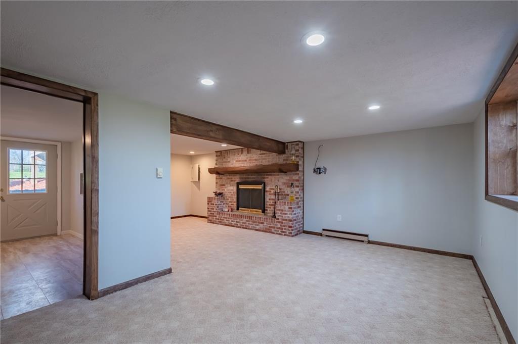 539 Brigich Road Canonsburg, PA 15317 - Photo 18 of 25 Gallery Image 18