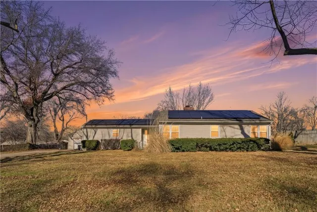 $325,000 | 3620 Gibbs Road, Kansas City, KS 66106