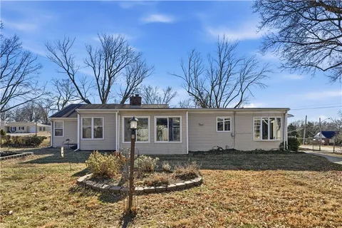 $325,000 | 3620 Gibbs Road, Kansas City, KS 66106