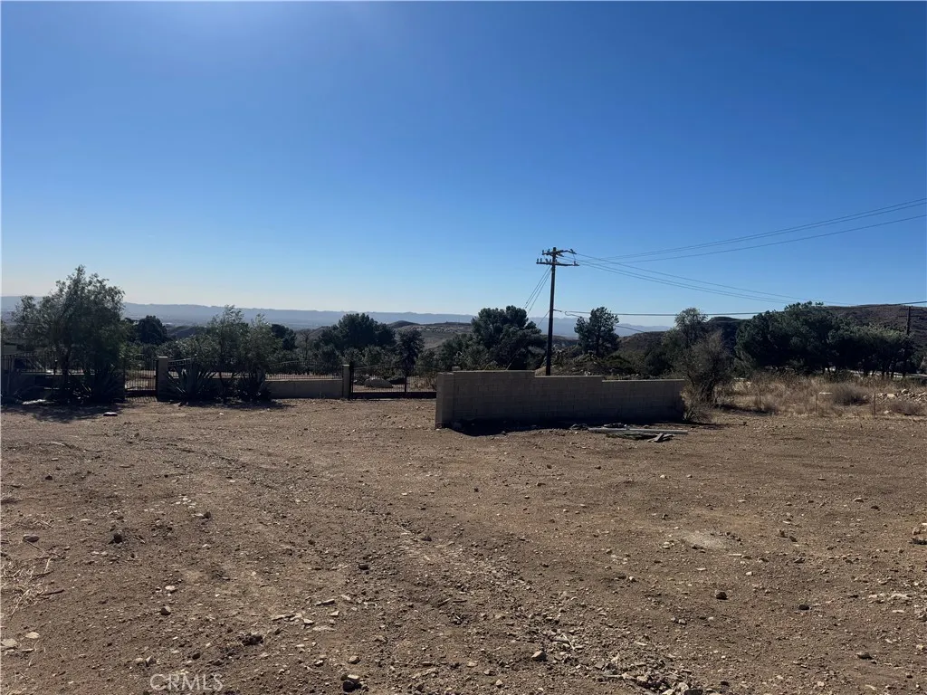 11252 Barca Sylmar, CA 91342 - Photo 2 of 2 a view of a lake