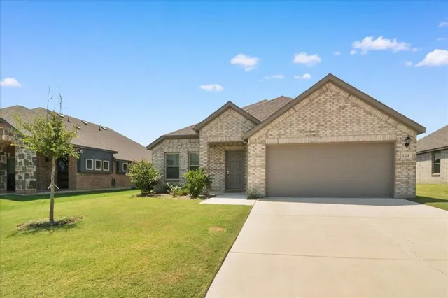 $333,000 | 1328 Fox Gln Trail, Crowley, TX 76036