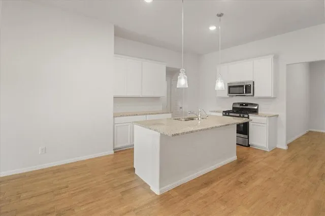 $333,000 | 1328 Fox Gln Trail, Crowley, TX 76036