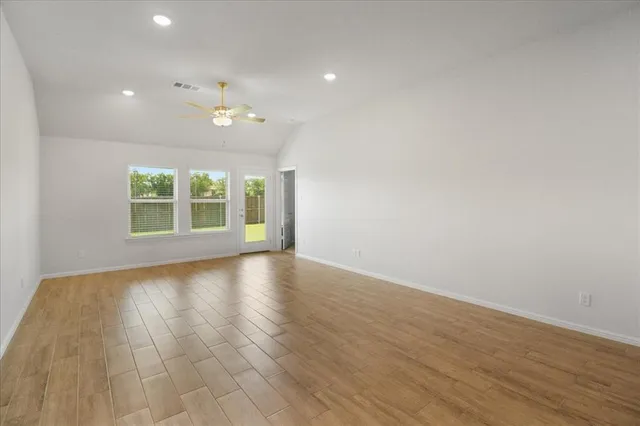 $333,000 | 1328 Fox Gln Trail, Crowley, TX 76036