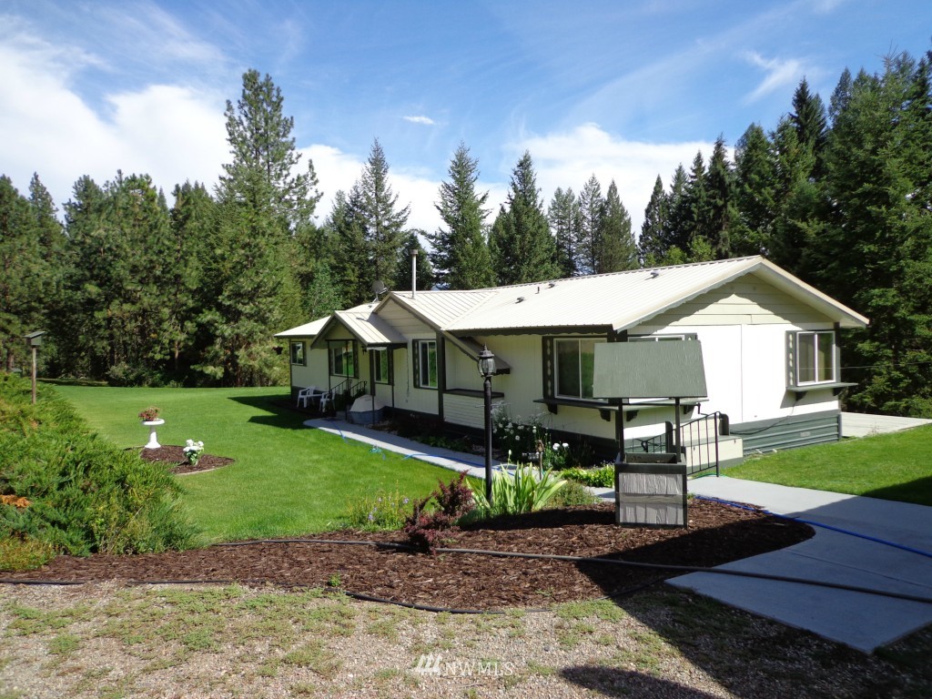 932 Trout Creek Road Republic, WA 99166 - Photo 1 of 13