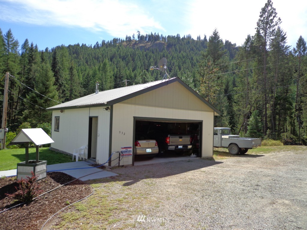 932 Trout Creek Road Republic, WA 99166 - Photo 12 of 13