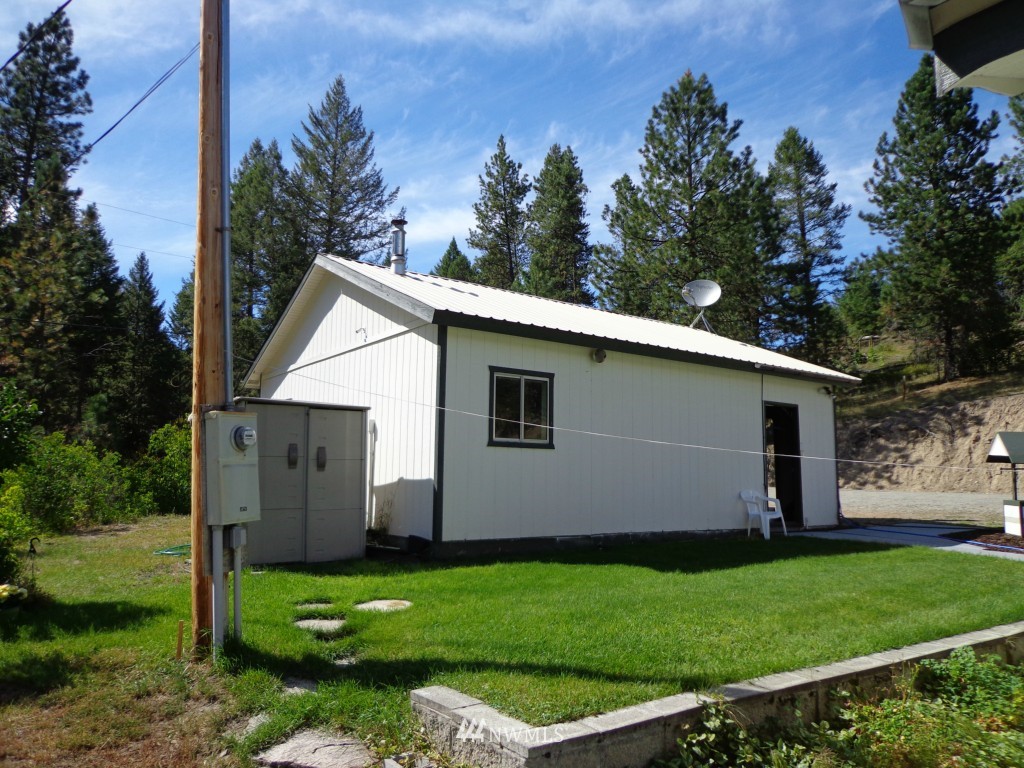 932 Trout Creek Road Republic, WA 99166 - Photo 9 of 13