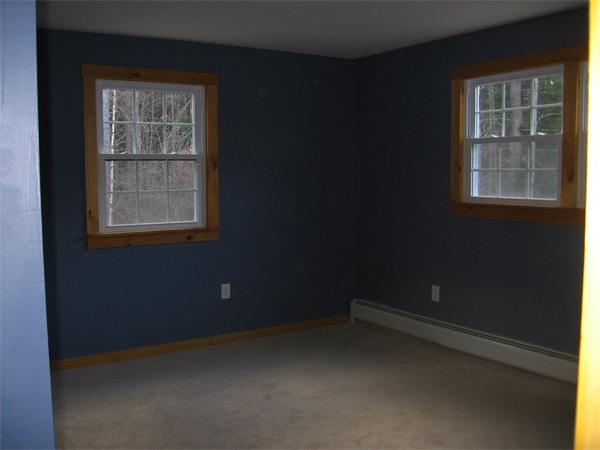 227 Thrower Road Athol, MA 01331 - Photo 7 of 9 an empty room with a window