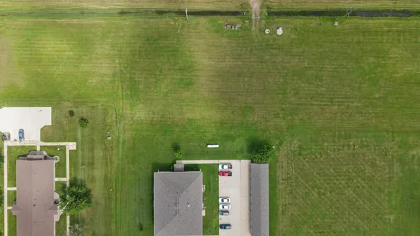 $5,000 | 204 South 5th Street, Fairmount, ND 58030