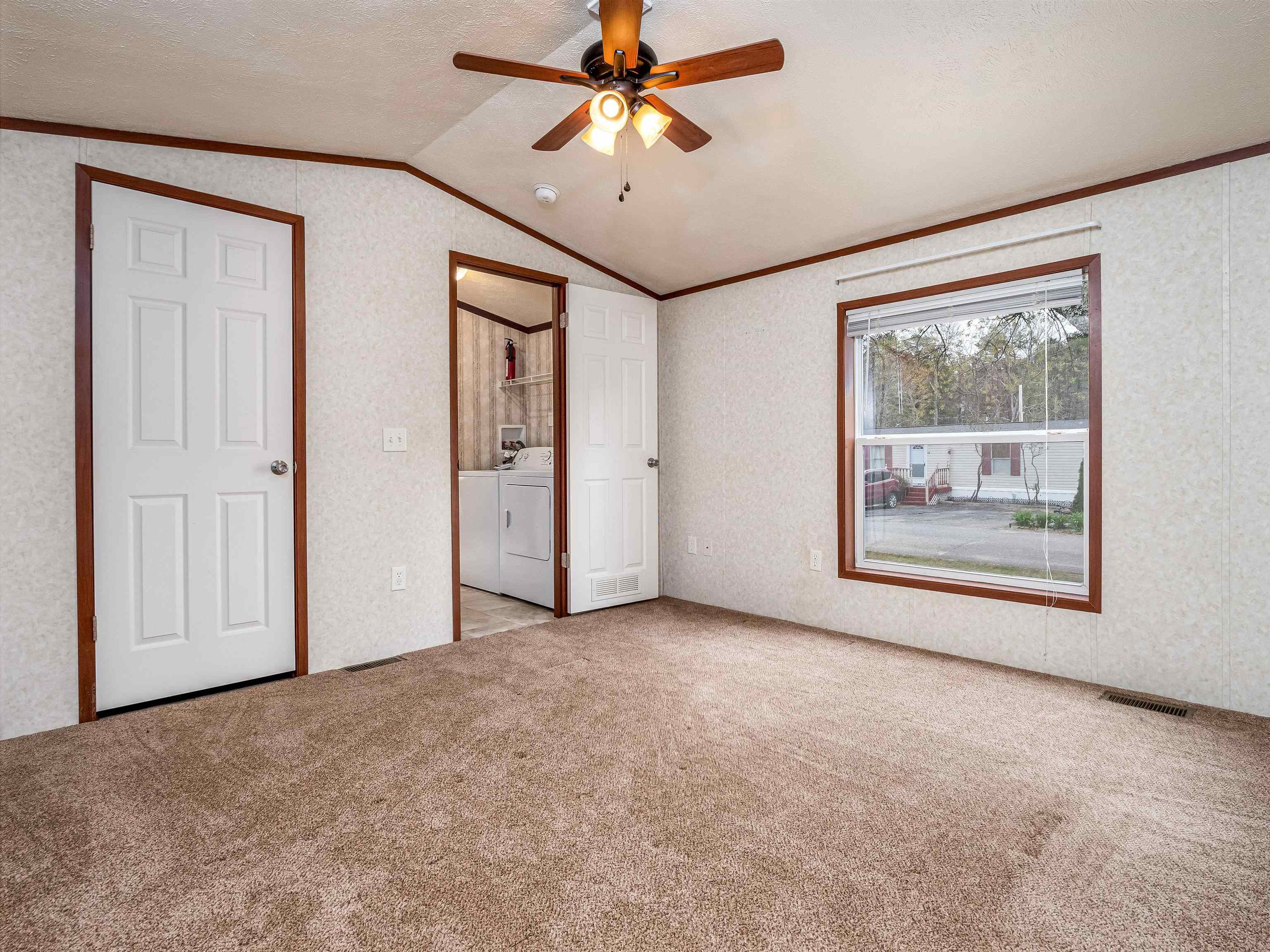 464 Boston Post Road, Unit 57 Amherst, NH 03031 - Photo 19 of 25