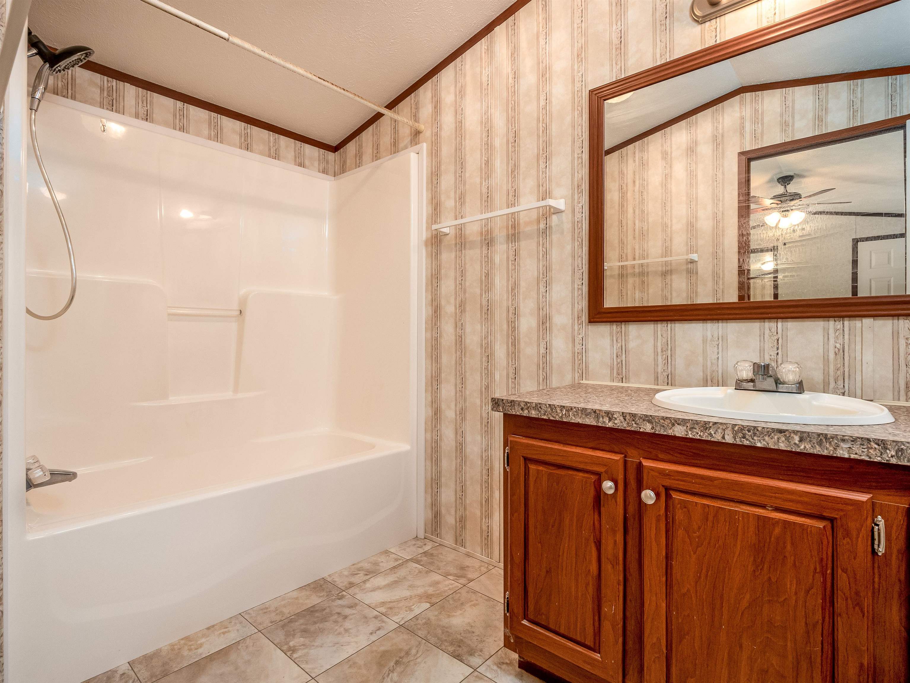 464 Boston Post Road, Unit 57 Amherst, NH 03031 - Photo 20 of 25