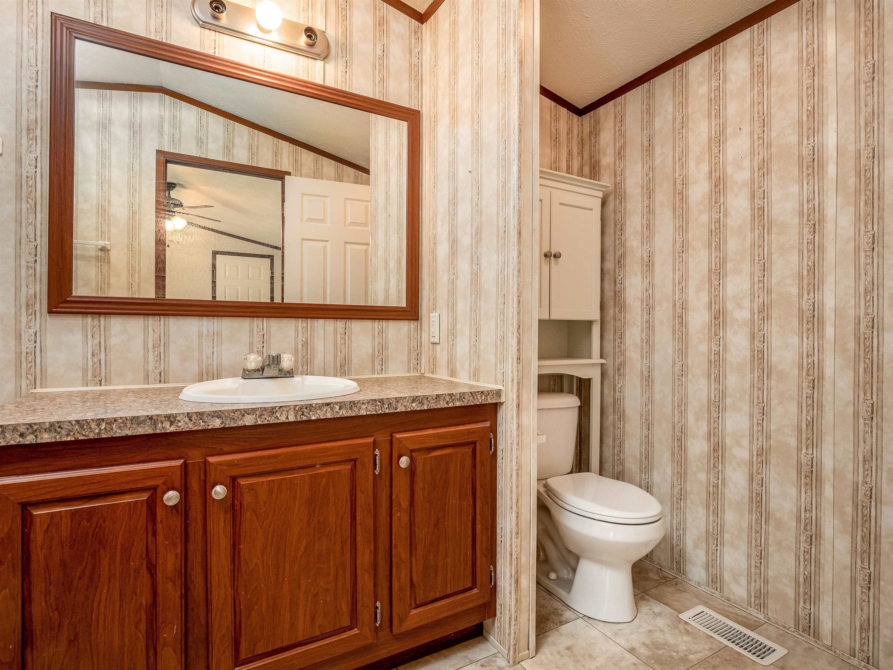 464 Boston Post Road, Unit 57 Amherst, NH 03031 - Photo 21 of 25