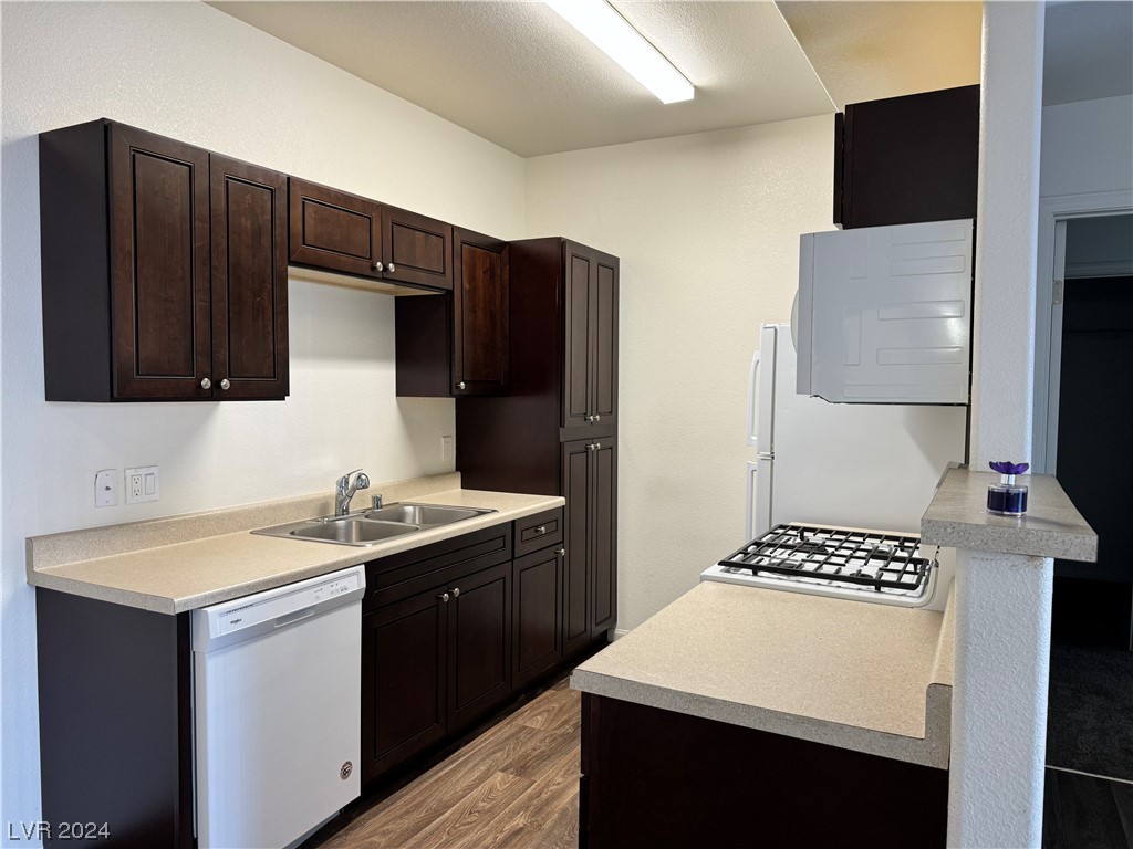 3318 North Decatur Boulevard, Unit 1027 Las Vegas, NV 89130 - Photo 8 of 19 Gallery Image 8