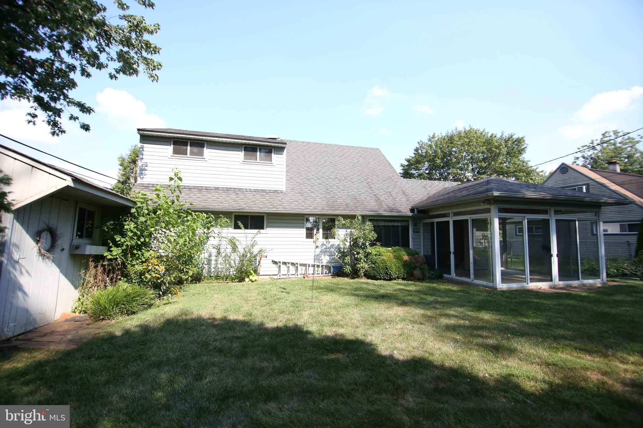 79 Canyon Road Levittown, PA 19057 - Photo 16 of 18 Gallery Image 16