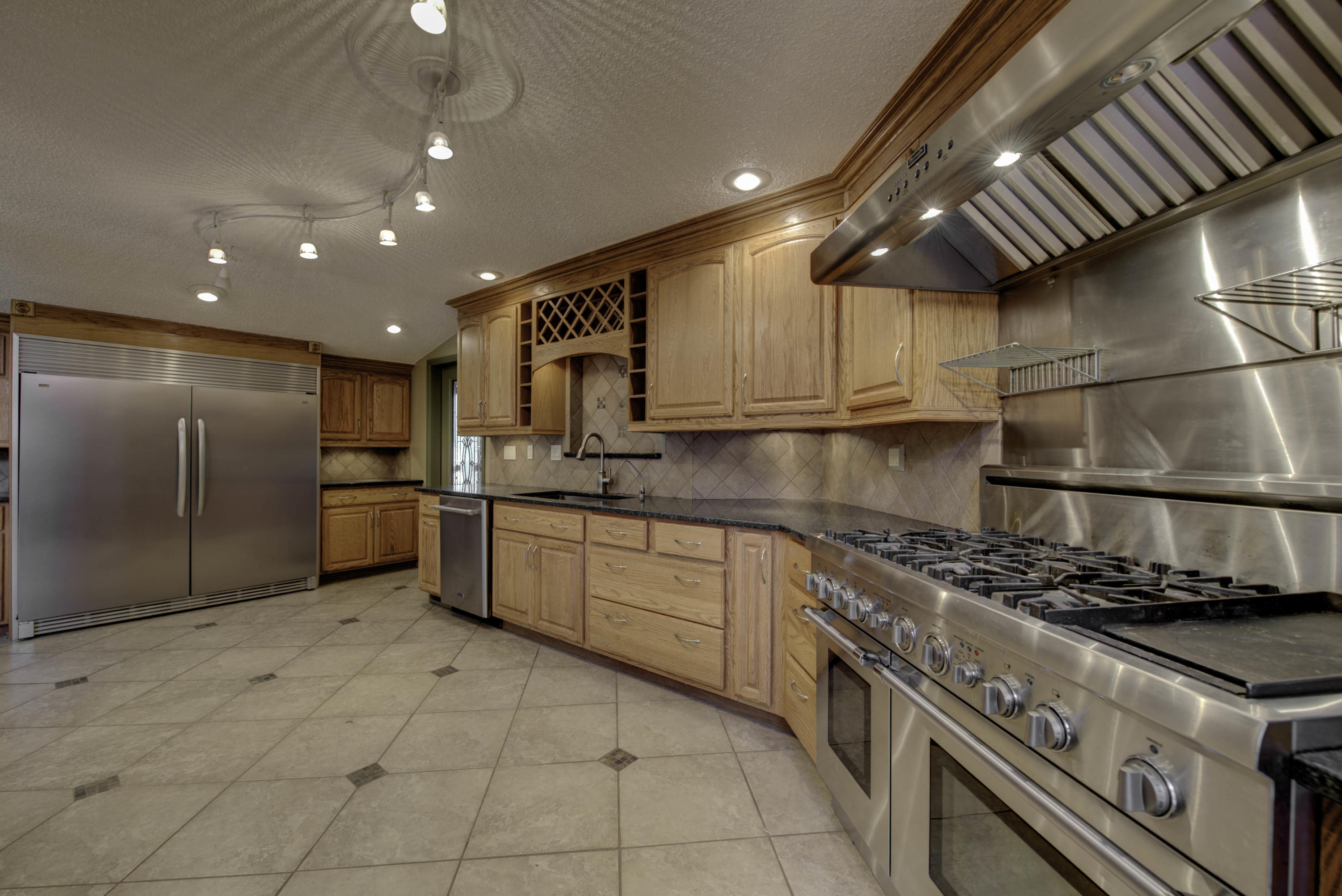 309 Orchard Knob Road Clinton, TN 37716 - Photo 8 of 39 8