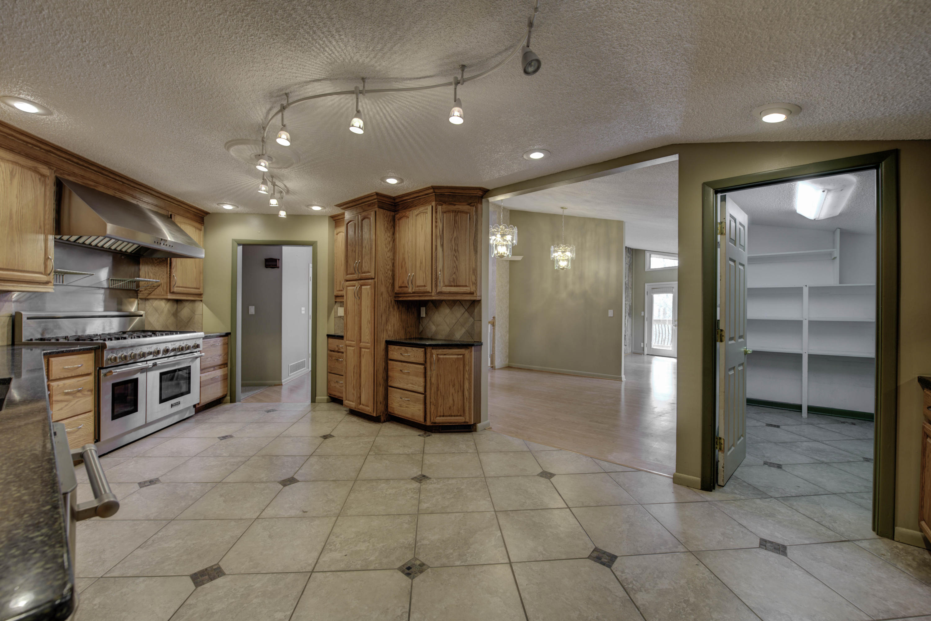 309 Orchard Knob Road Clinton, TN 37716 - Photo 9 of 39 9