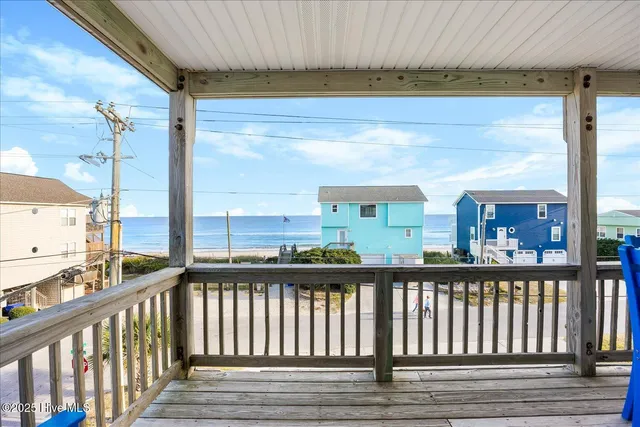 $950,000 | 621 North Shore Drive, Unit B, Surf City, NC 28445