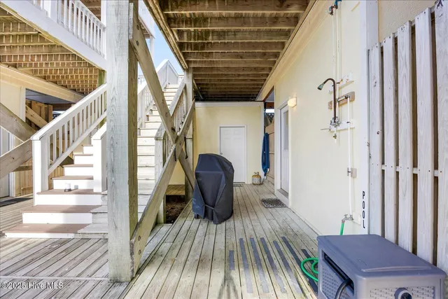 $950,000 | 621 North Shore Drive, Unit B, Surf City, NC 28445