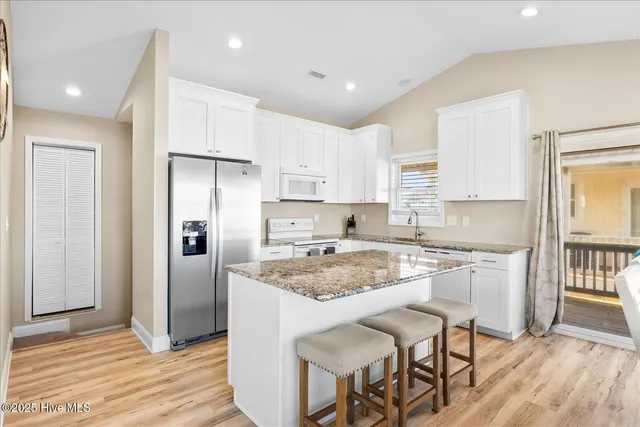 $950,000 | 621 North Shore Drive, Unit B, Surf City, NC 28445