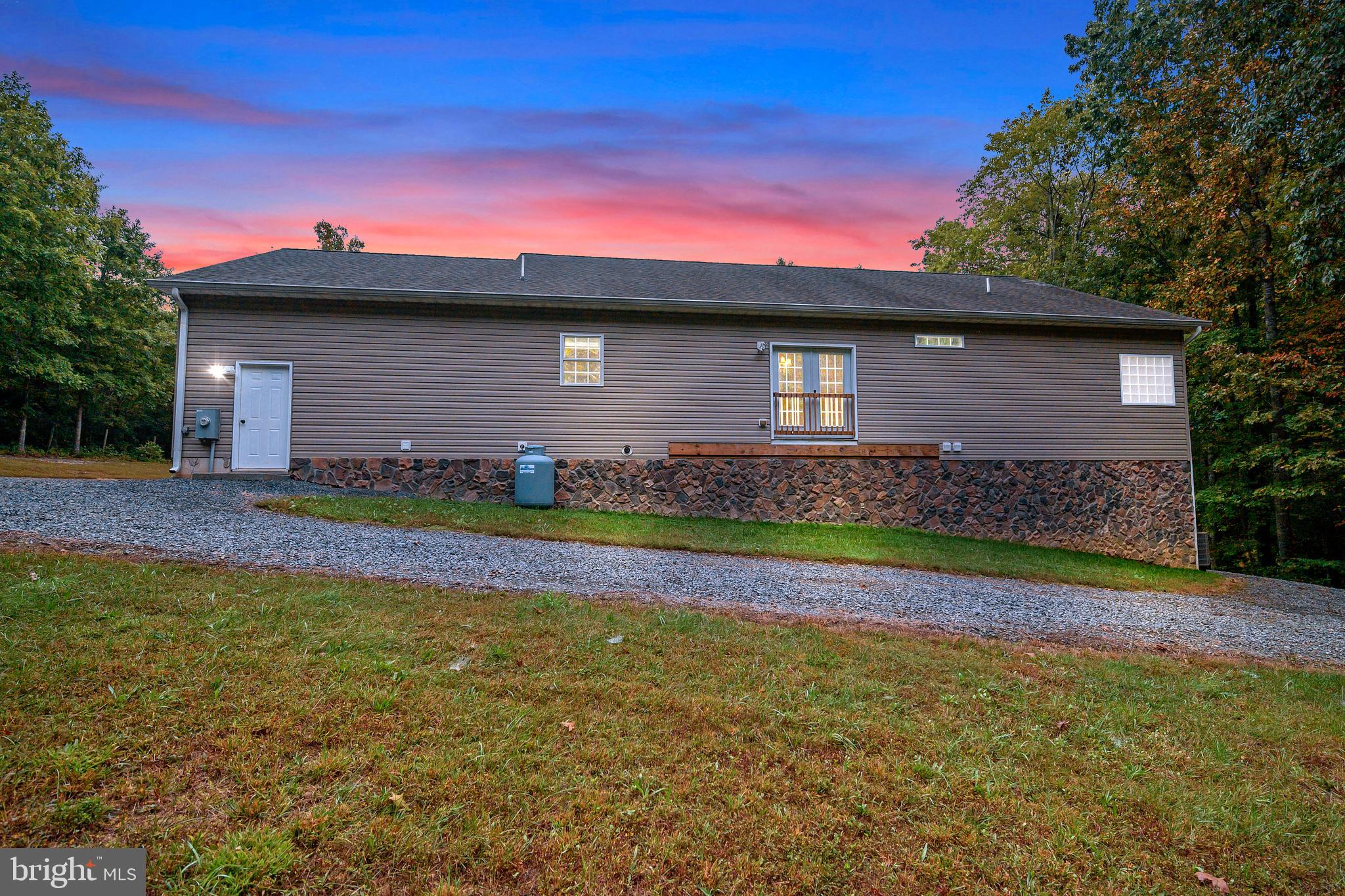 5252 Coleman Road Rhoadesville, VA 22542 - Photo 2 of 50 Gallery Image 2