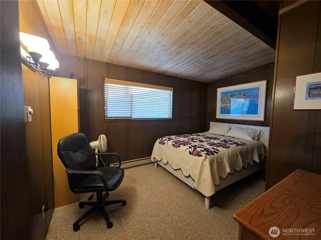 $2,700 | 1577 South Country Club Drive, Camano Island, WA 98282