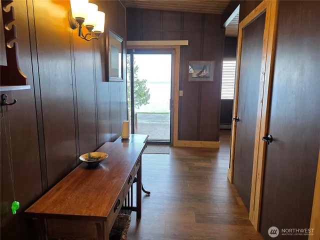 $2,700 | 1577 South Country Club Drive, Camano Island, WA 98282