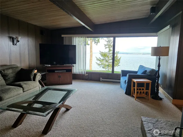 $2,700 | 1577 South Country Club Drive, Camano Island, WA 98282