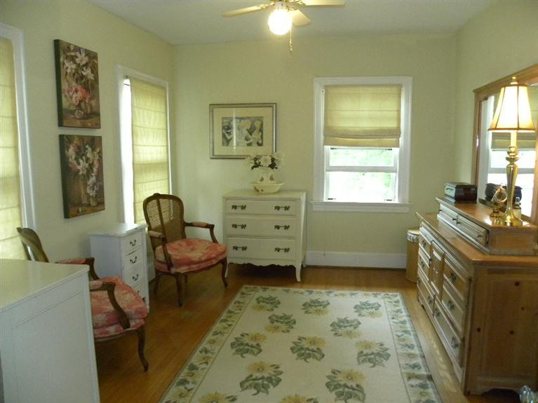 241 Irvine Road Lexington, KY 40502 - Photo 35 of 47 Photo 35